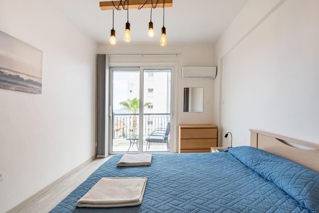 Must - Finikoudes Seaview Apartment *