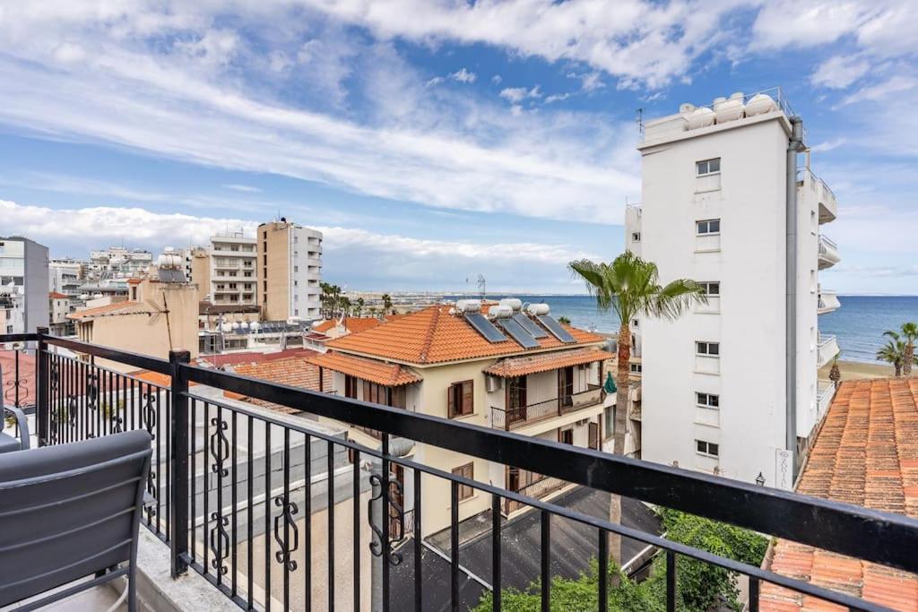 Apartment Must - Finikoudes Seaview *