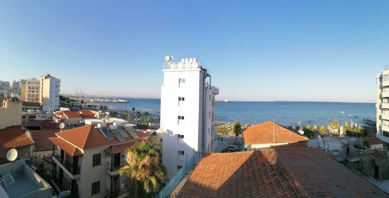 Must - Finikoudes Seaview Apartment Larnaca